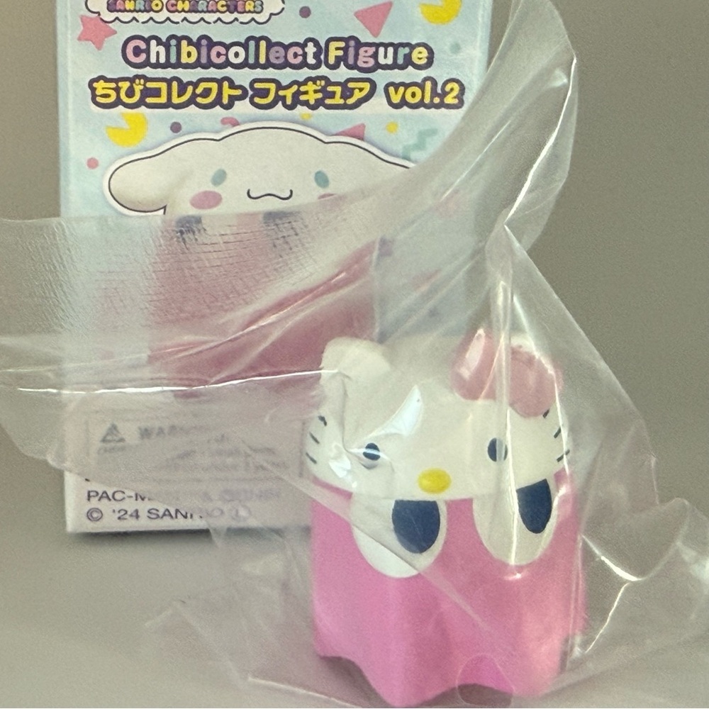 Sanrio Hello Kitty x Pac-Man Chibicollect Open Blind Box Figure Vol. 2